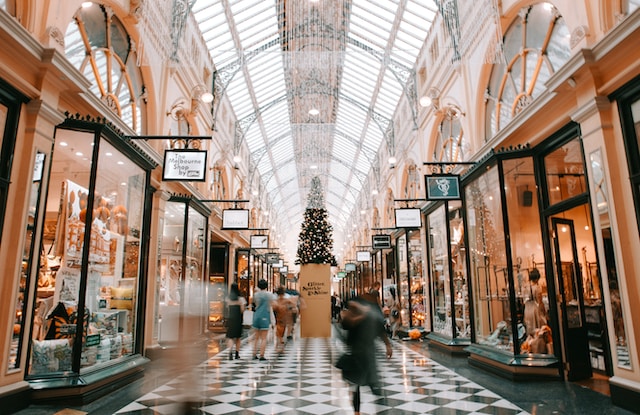 Holiday shopping at the mall
