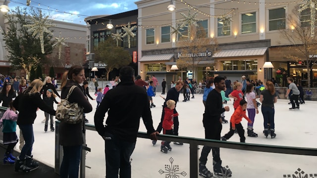 holiday ice rink downtown shopping