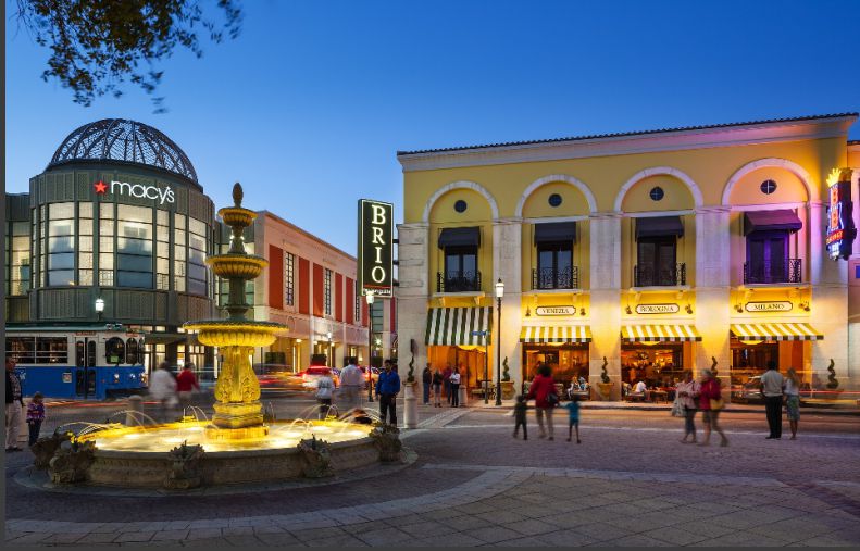 Shopping at The Square in downtown West Palm Beach